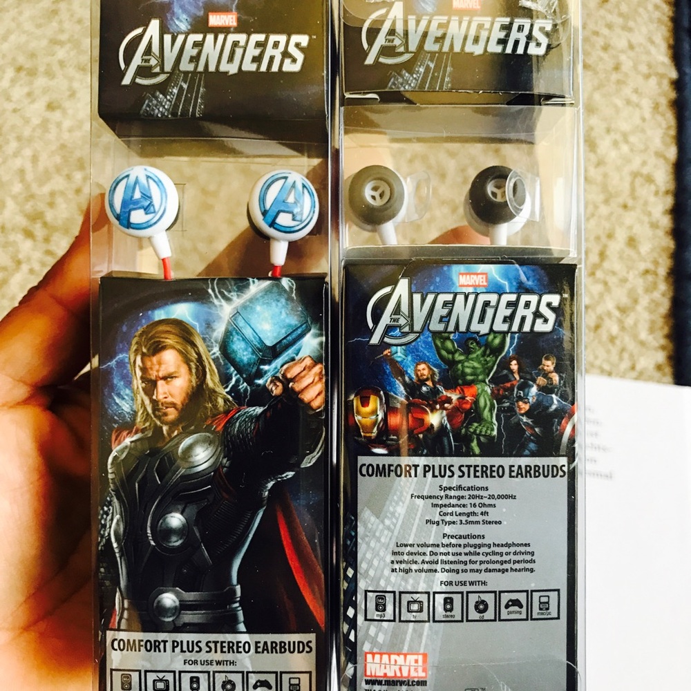 THOR Avengers Earbuds. New. Marvel